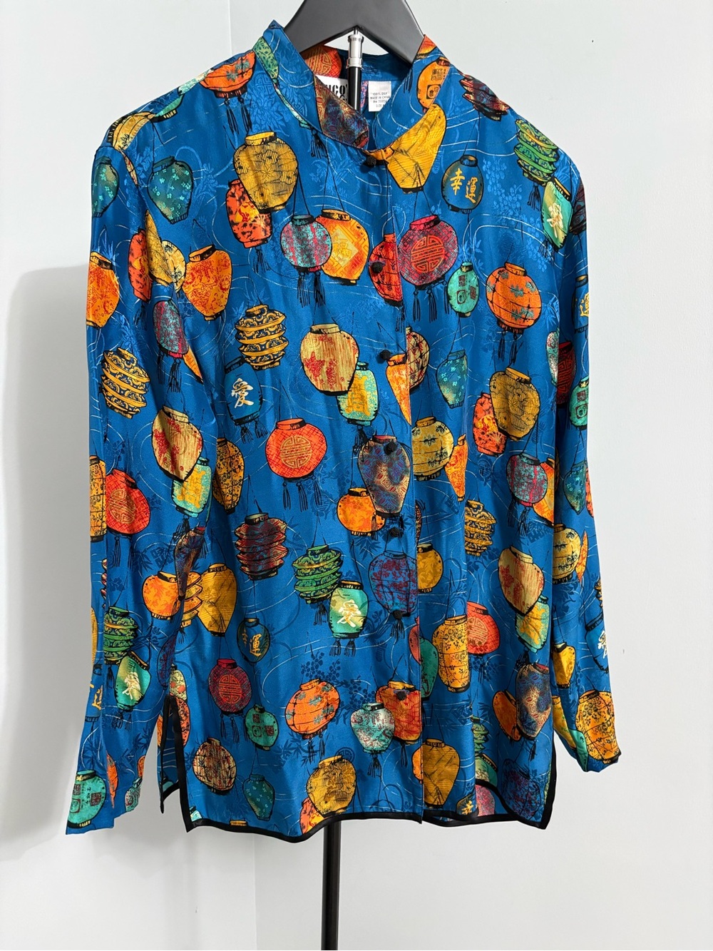 CHICOS NWT Vintage Silk Lantern Mandarin Blouse Top Blue Multi Size 1 M - Picture 2 of 8